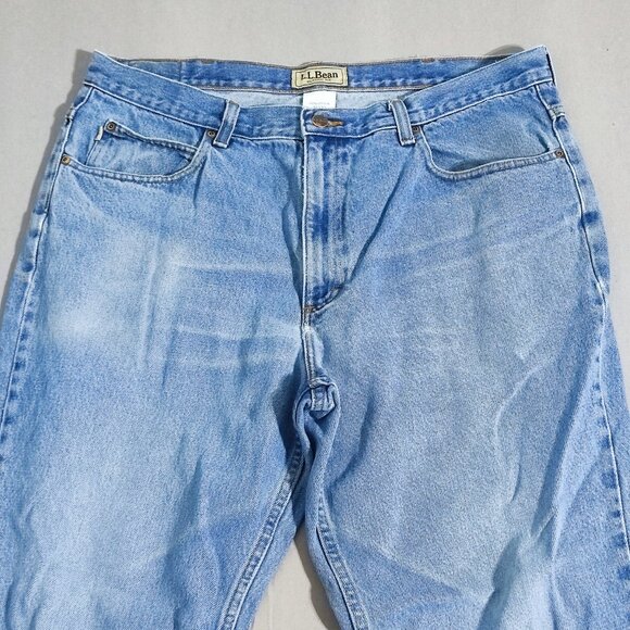 L.L.Bean jeans man's size 38X32 medium washed denim blue classic fit straight - Picture 2 of 12